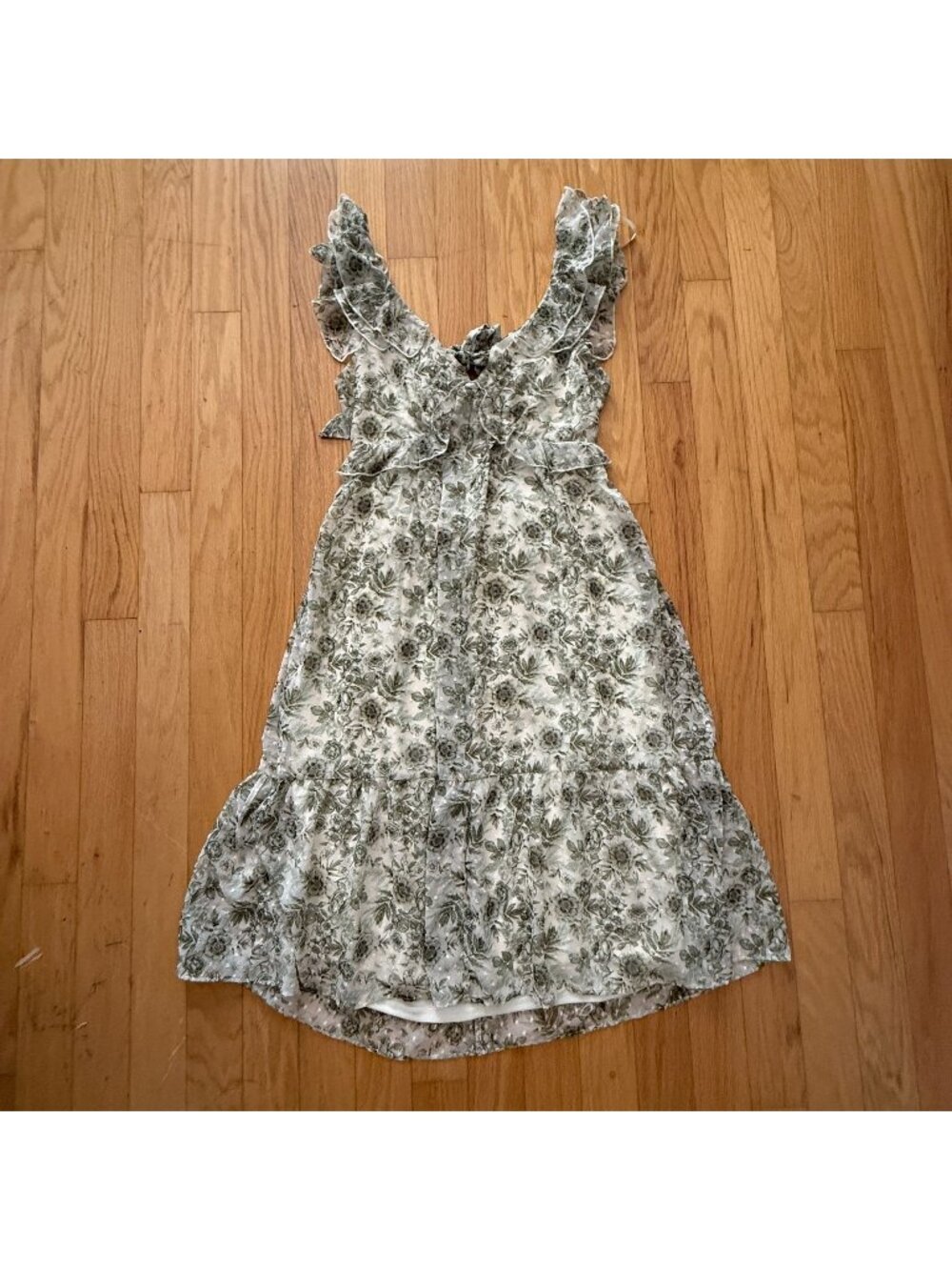 Trixxi Women's XL Floral Flutter sleeve open tie back ruffled bust Tiered Dressm